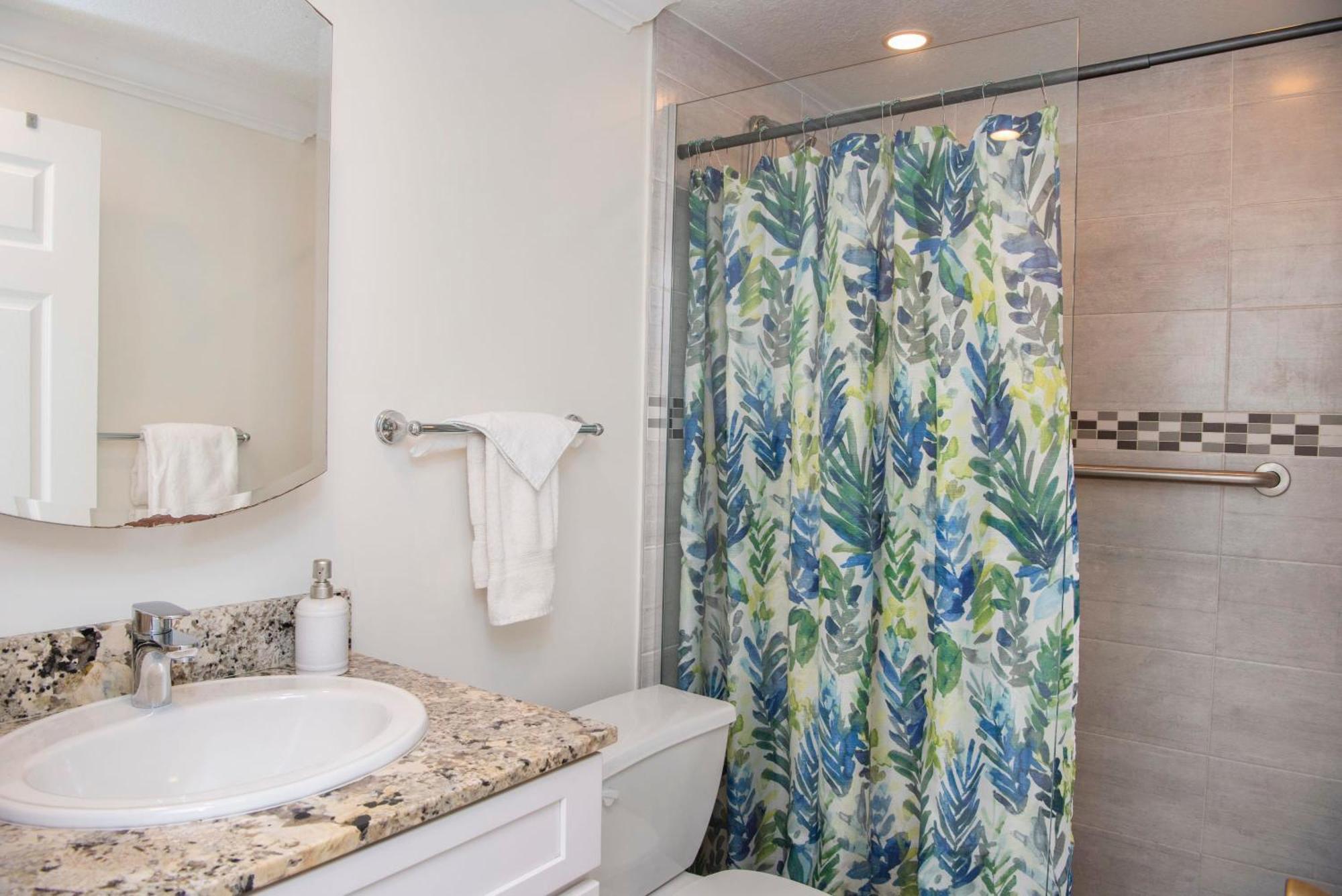 Beach Living At Island Pine Villas George Town Exterior photo